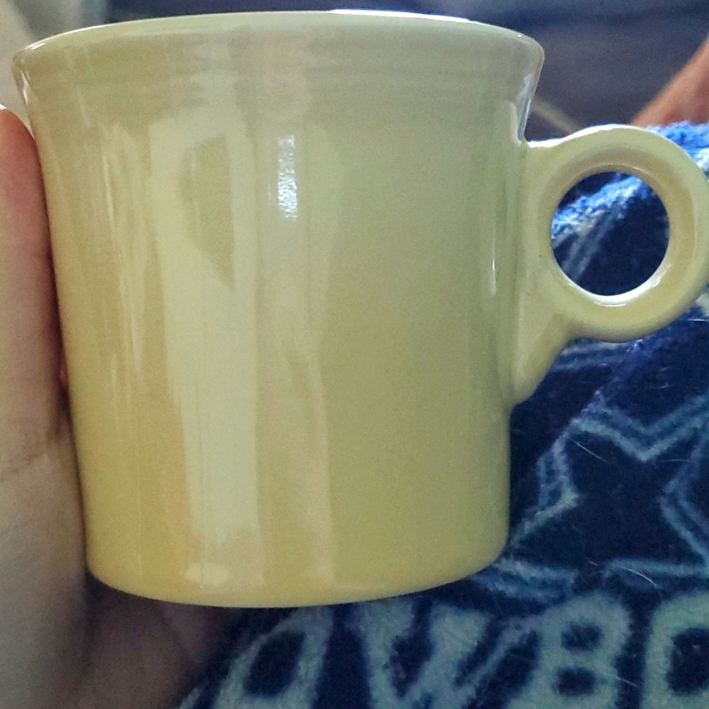 Set of 4 Cream Fiesta Coffee Mugs